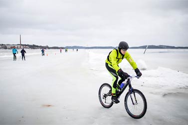 Jääpyöräily Finland Ice Marathonilla